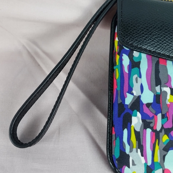 Vera Bradley Black Watercolor Brush Stroke Envelope Wristlet Wallet Clutch Zip - Picture 4 of 13